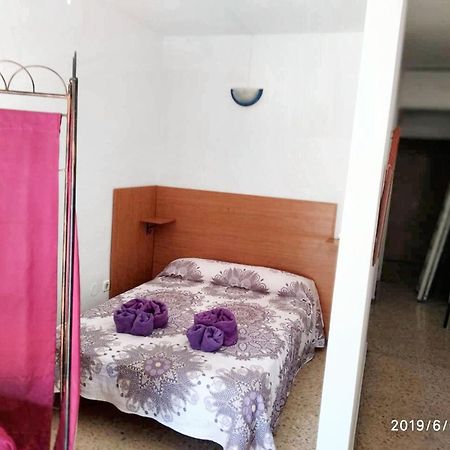 Charming Studio In Torremolinos 44 M² Air Conditioned Exterior photo